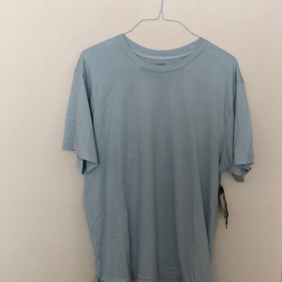 Travis Matthew crew neck  Tee - Picture 1 of 4